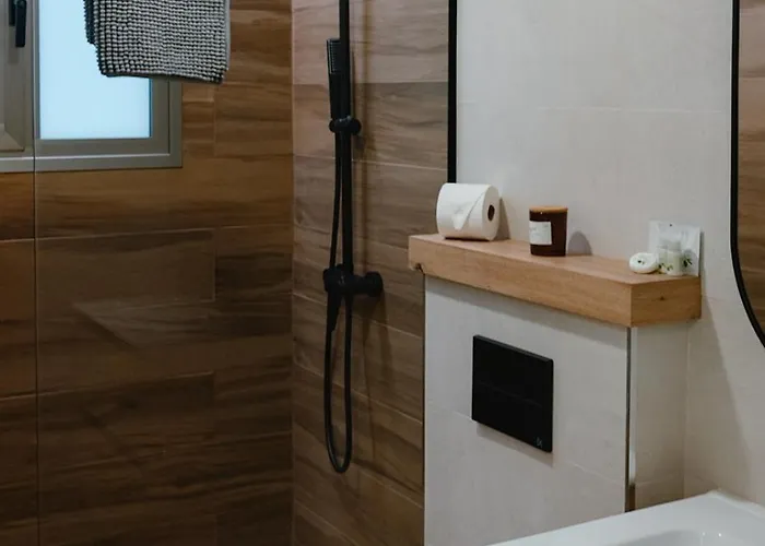 Ale Deluxe Lägenhet *